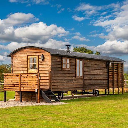 Ashwood Shepherd Hut -Ockeridge Rural Retreats Apartment Worcester Exterior foto